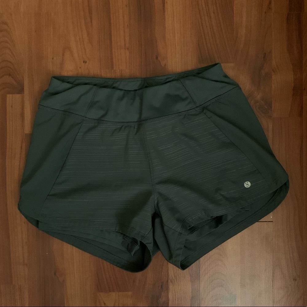 Layer 8 athletic short